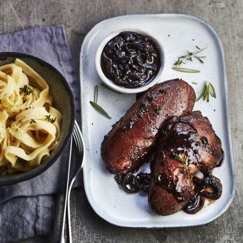 Rognons de porc au miel et au confit d’oignons